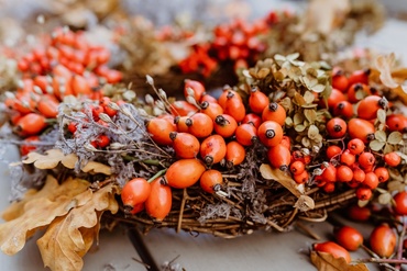 How to make an autumn wreath