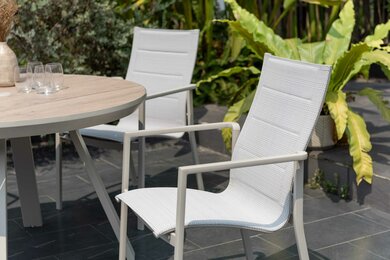 Urbanite 4 Seat Dining Set 25 - image 2