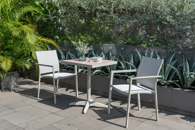 Urbanite Bistro Set 25 - image 1